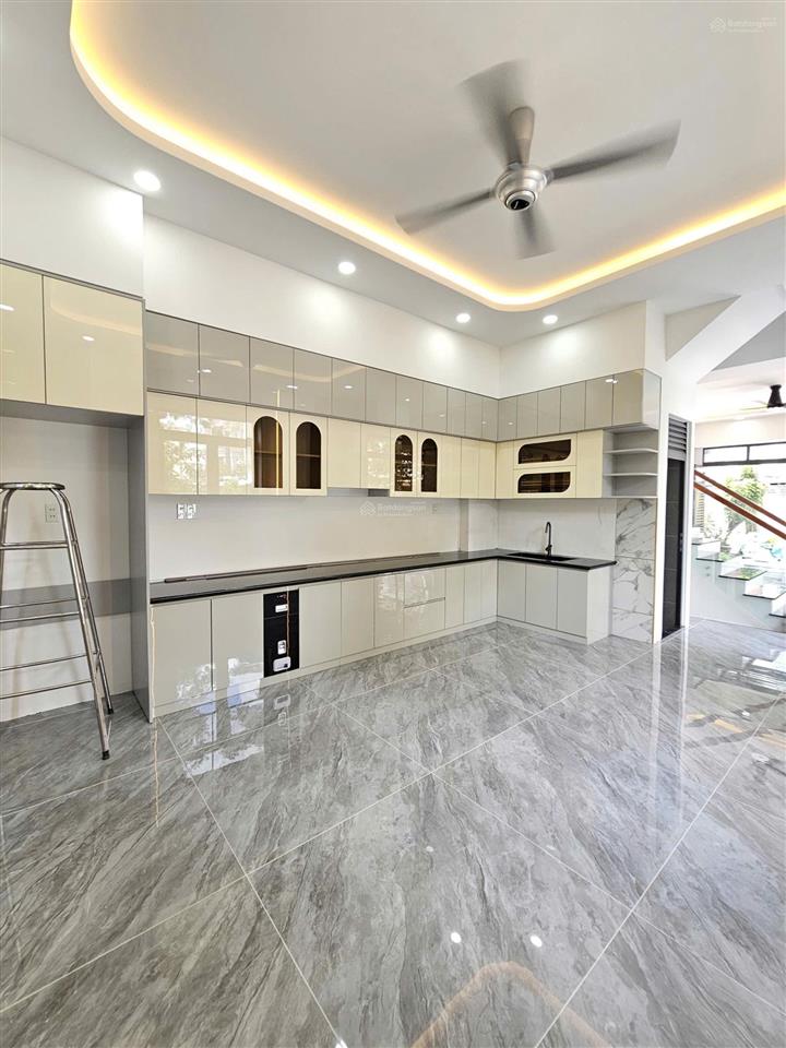Bán căn góc mới 1t2l 4.5x16m, đường số 1 kdc chương dương (kế công viên, trục chính)