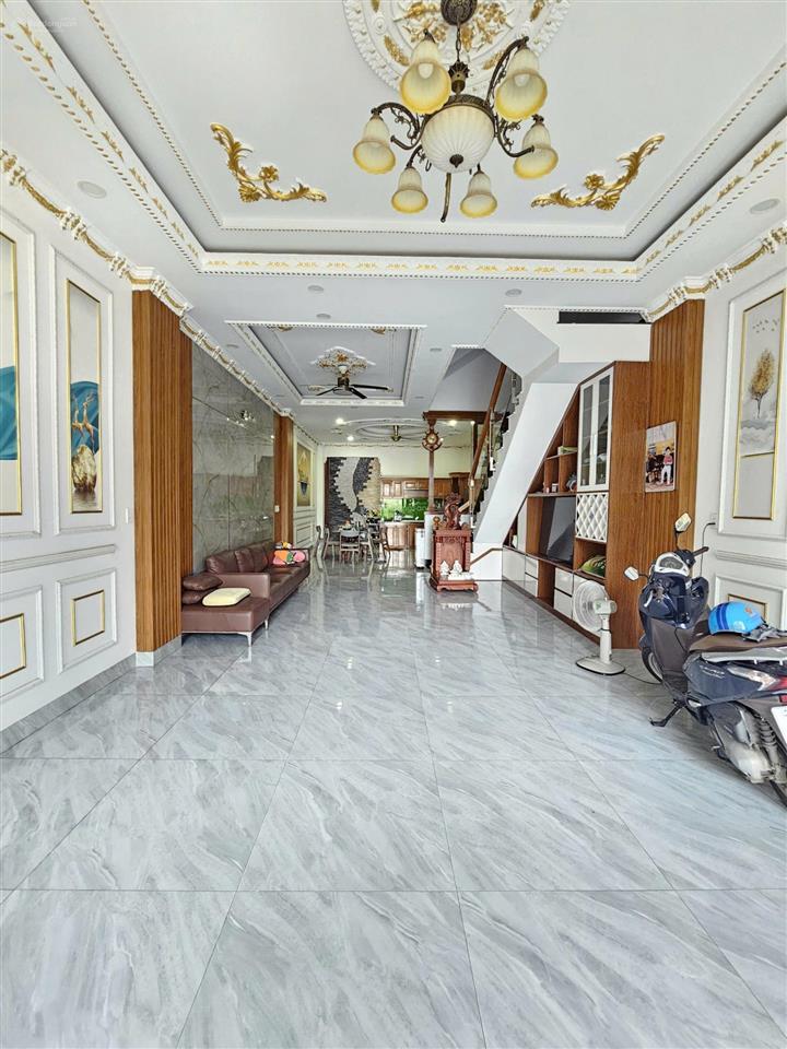 Bán nhà 1t2l 5x17m, đường d4 the suncity gần chợ phú phong (giá rẻ, không vướng cống và tủ điện)