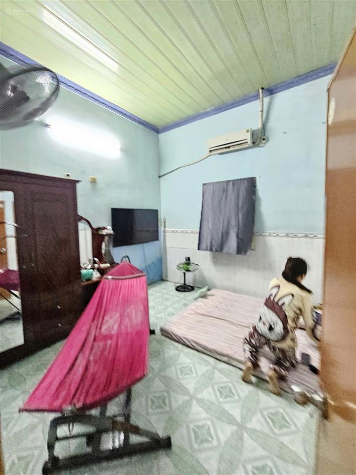 Bán nhà 1t1l 7.6x15.5m, hẻm hai bà trưng gần go dĩ an (thổ cư 85%, giá rẻ, thu 6.8tr/th)