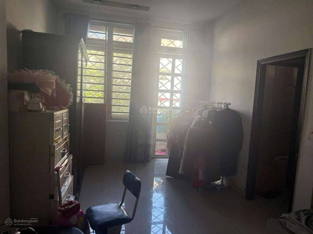 Bán nhà 1t2l 5x31m, đường n2 kdc sóng thần b kế vincom 550 (kinh doanh, trục chính, không vướng)