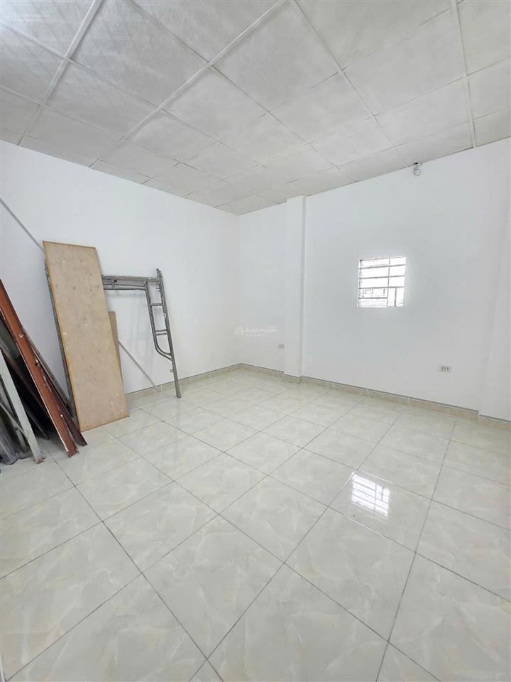 Bán nhà 1t2l 5x20m, đường d  kdc đại quang kế metro (trục chính, kinh doanh)