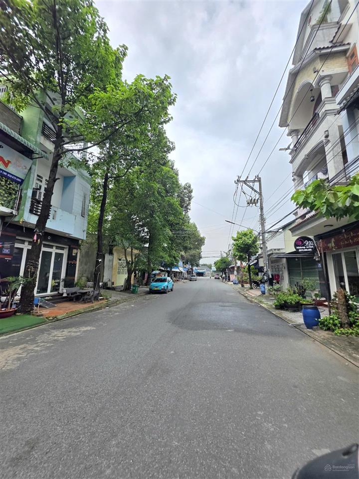 Bán nhà 1t2l 5x20m, đường d  kdc đại quang kế metro (trục chính, kinh doanh)
