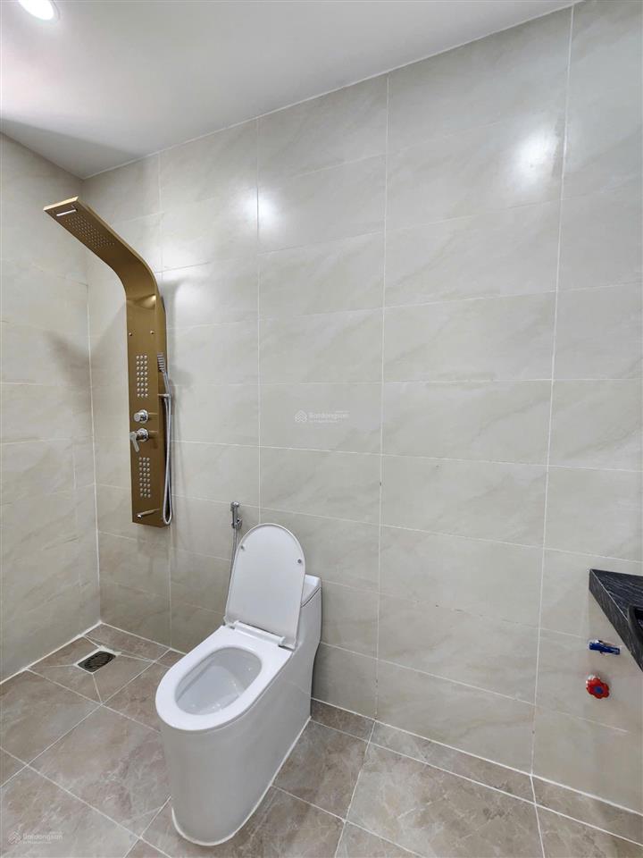Bán nhà mới 1t2l 5x18.5m, đường số 1 kdc triệu hoàng long (hoàn công, full nội thất)