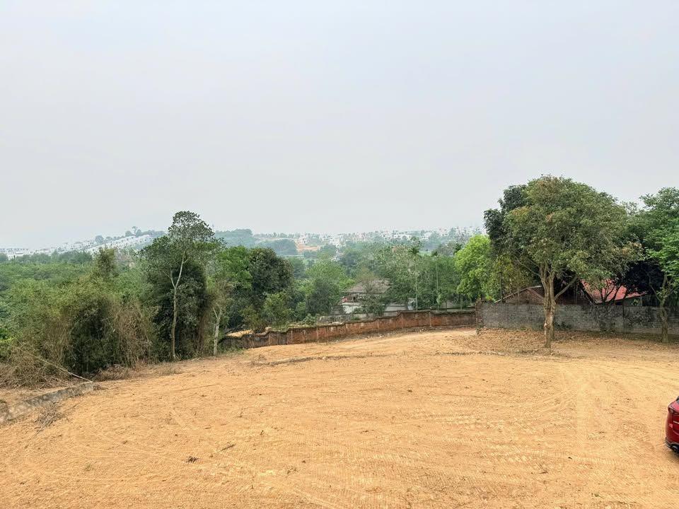 SIÊU PHẨM 3100m CẠNH LAGECY CƯ YÊN GIÁ HƠN 2 TR