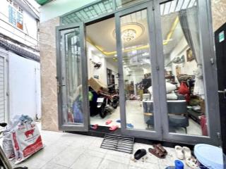 Trệt lầu sân thượng 5x15m có 4pn 5wc sẵn máy lạnh hẻm xe hơi quang trung p10 gv