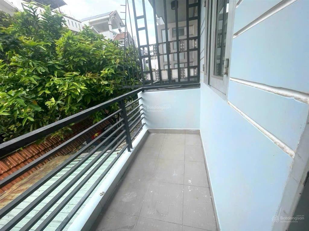 Trệt lầu 3,5x20m có 2pn 2wc hẻm xe hơi nguyên hồng p1 gv giá 11,5 triệu
