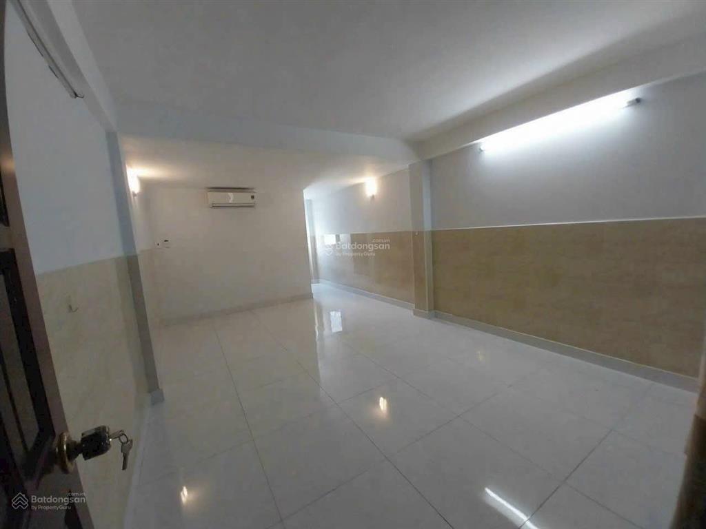Trệt 2 lầu sân thượng 3,6x17m có 3pn 3wc sẵn nội thất ngay cầu vượt ngã 5 quang trung p10 gv
