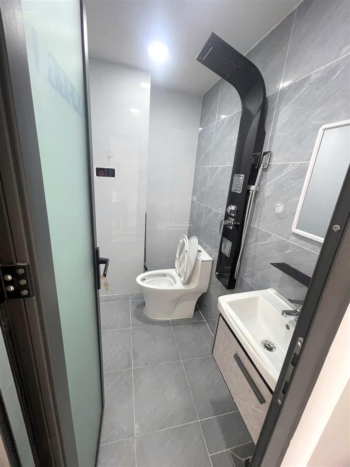 Full nội thất trệt lửng 4 lầu gồm 6pn 5wc hẻm xe hơi thống nhất p16 giá 19 triệu