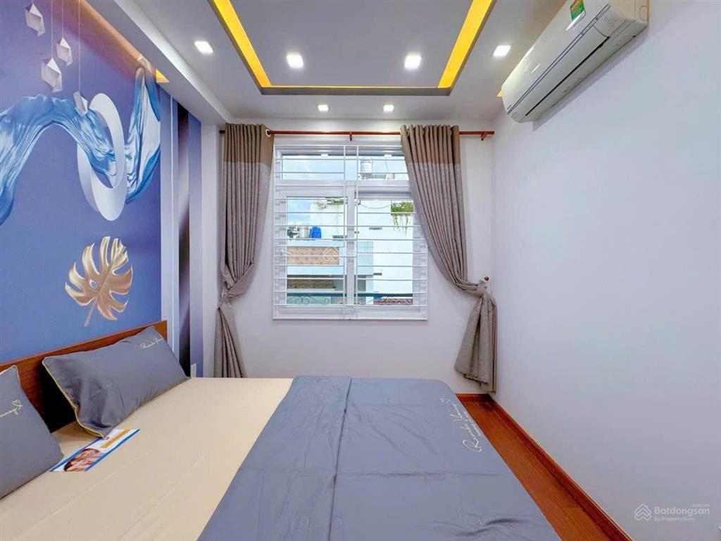 Nhà mới full nội thất trệt 3 lầu có 3pn 4wc hẻm xe hơi gần emart phan huy ích