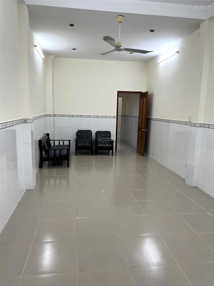 Trệt 2 lầu sân thượng 3,8x25m có 4pn 5wc hẻm 6m xe tải tận cửa quang trung p8 gv
