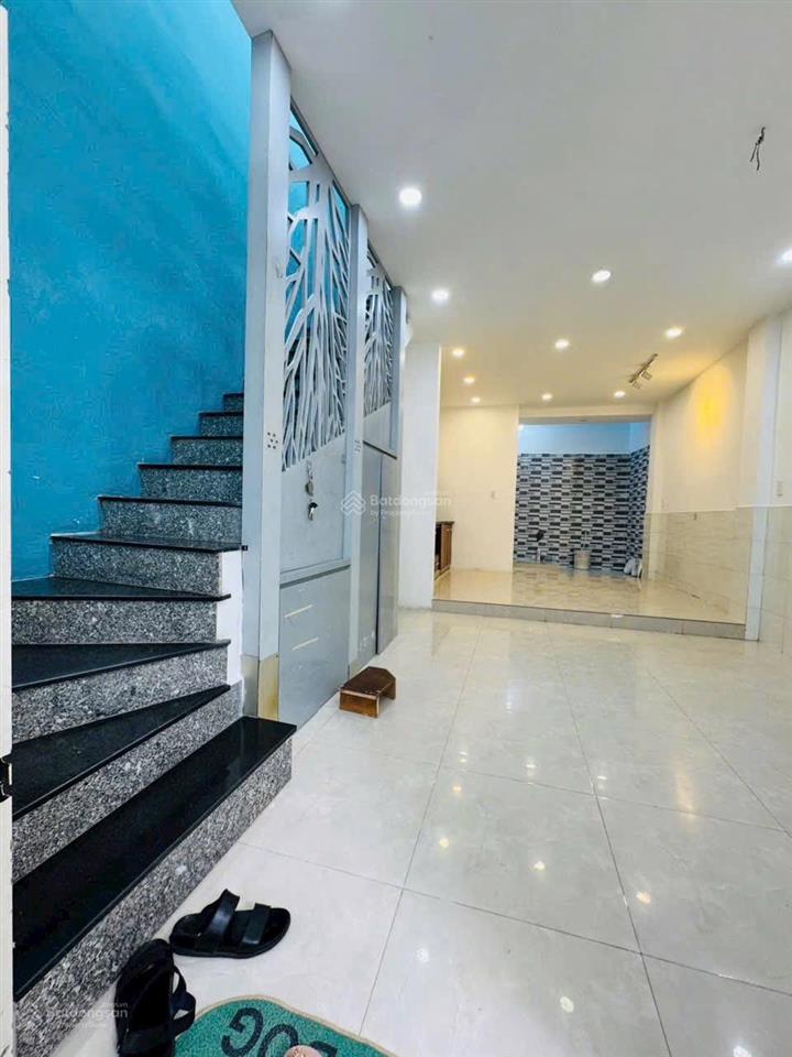 Nhà gần chợ gò vấp 4,5x10m trệt lầu 2pn 2wc huỳnh khương an p5 giá 12 triệu còn bớt