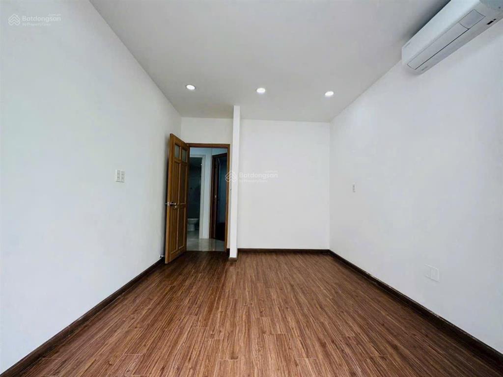 Nhà gần chợ gò vấp 4,5x10m trệt lầu 2pn 2wc huỳnh khương an p5 giá 12 triệu còn bớt