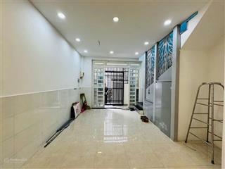 Nhà gần chợ gò vấp 4,5x10m trệt lầu 2pn 2wc huỳnh khương an p5 giá 12 triệu còn bớt