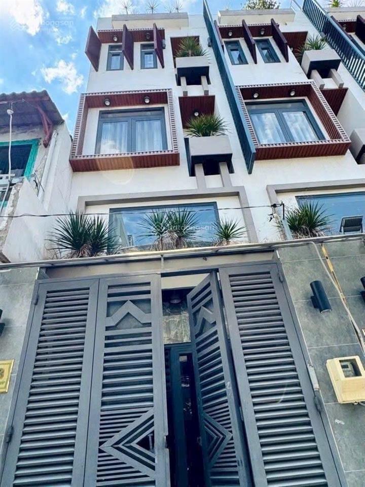 Nhà mới full nội thất trệt lửng 3 lầu 3,5x15m có 5pn 3wc hẻm xe hơi bùi quang là p12 gv