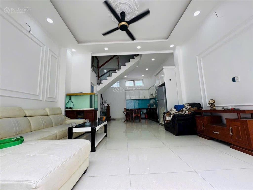Trệt 2 lầu sân thượng 5x9m có 4pn 3wc hẻm xe hơi lê văn thọ gần cv làng hoa