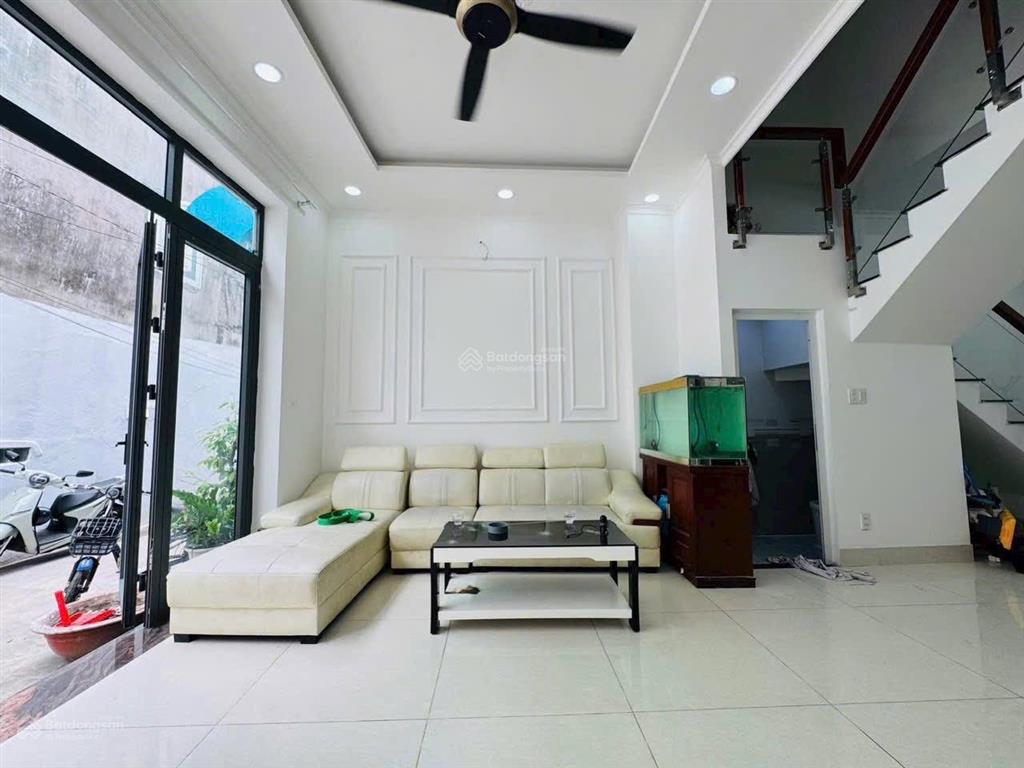 Trệt 2 lầu sân thượng 5x9m có 4pn 3wc hẻm xe hơi lê văn thọ gần cv làng hoa