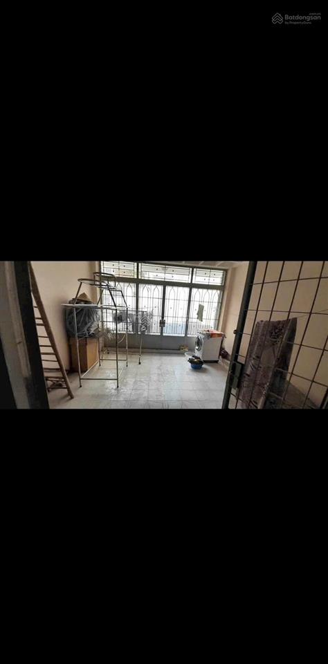 Nhà gần bv 115 trệt 2 lầu st 4,5x15m có 3pn 4wc thành thái p14 q10 giá 21 triệu còn tl