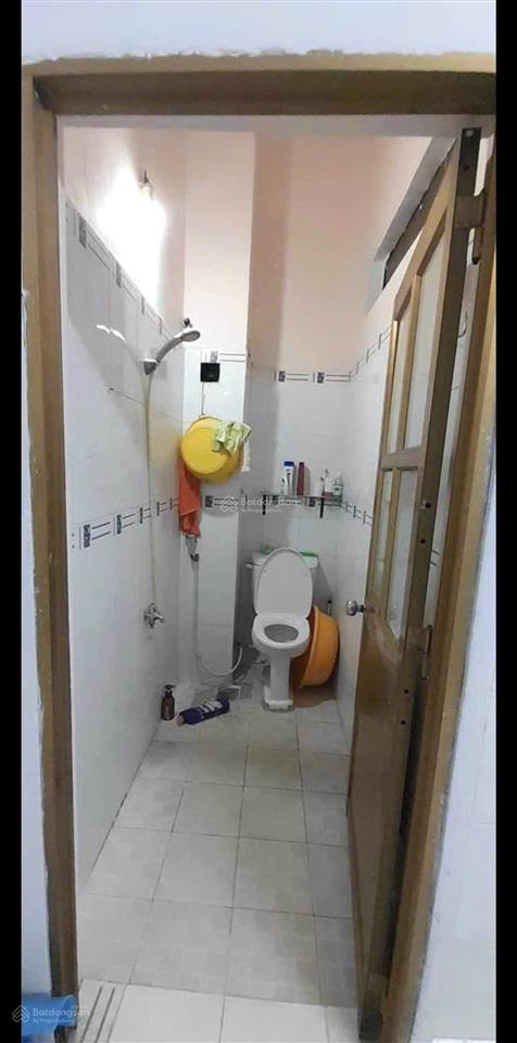 Nhà gần bv 115 trệt 2 lầu st 4,5x15m có 3pn 4wc thành thái p14 q10 giá 21 triệu còn tl