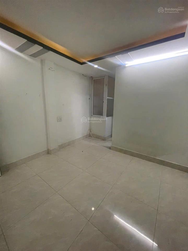 Trệt lửng 1 lầu gồm 3pn 3wc thống nhất p16 gò vấp giá 9,5 triệu