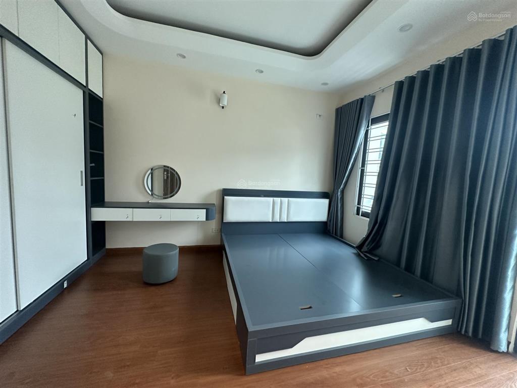 Bán nhà phố xuân đỗ, long biên 35mx5 tầng giá 7 tỷ. lô góc, full nội thất, gần trường, chợ, nhà mới