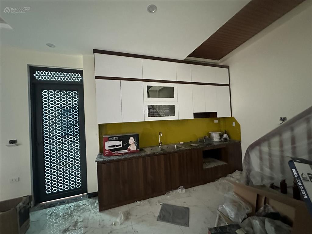 Bán nhà đình dù, văn lâm, hưng yên 3pn, 3wc, 45m2, 3,1 tỷ, nhà mới, lô góc, ô tô đỗ cửa, gần chợ