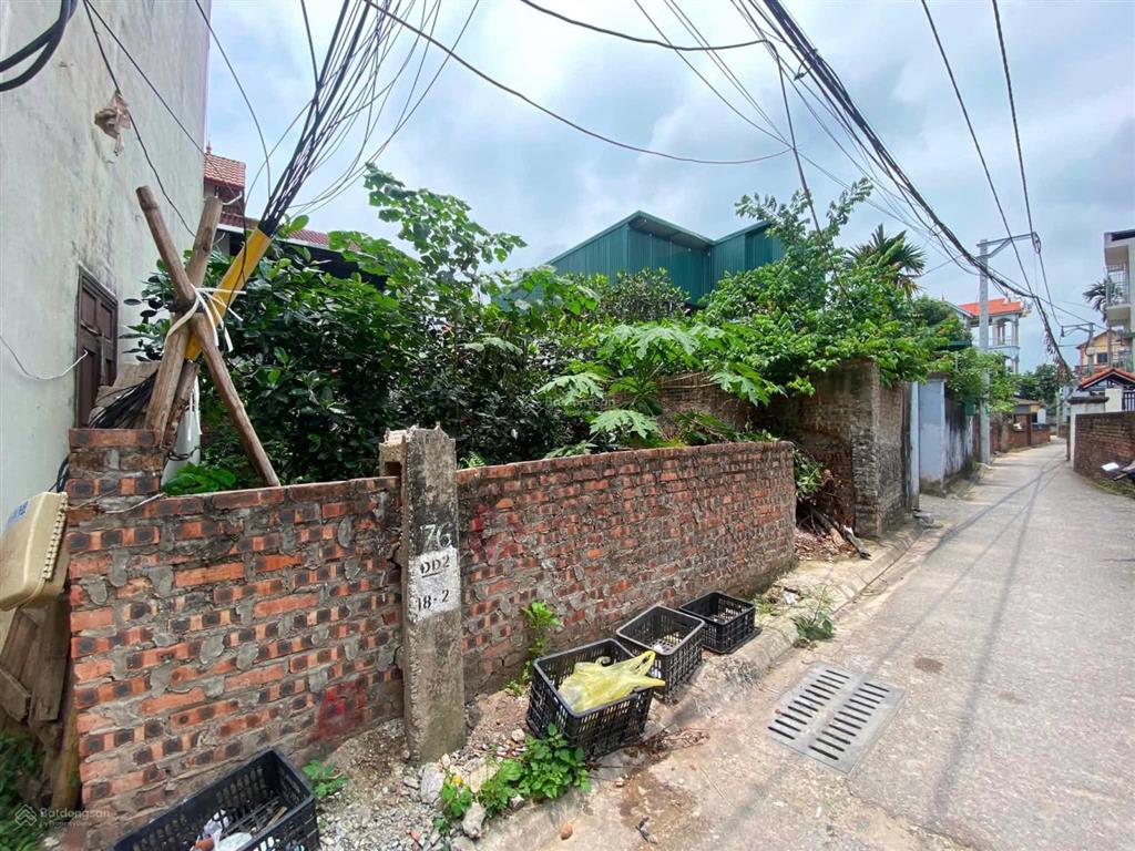 Bán đất tại đông dư, gia lâm, 2,3 tỷ, 65 m2, mặt ngõ thông, ô tô, mặt đường rộng, xây nhà cực đẹp