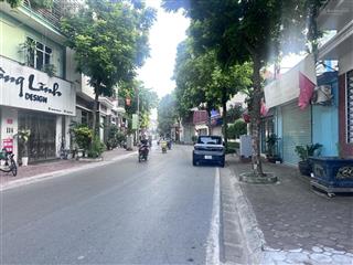 Bán đất 50m2 tại đào xuyên, gia lâm, giá 4,9 tỷ, mặt tiền 4m, ô tô, gần chợ bún, chủ tặng thiết kế