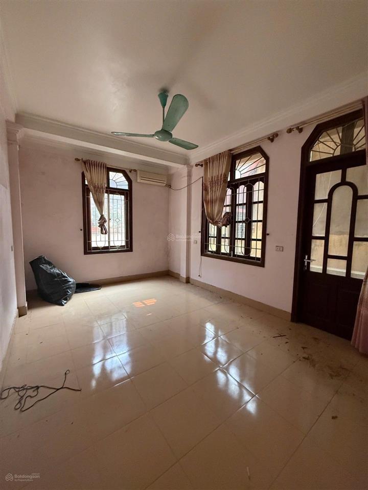 Bán nhà riêng tại trâu quỳ, gia lâm 40m2, 4 tầng 7,8 tỷ, nhà dân xây, ô tô, kinh doanh, ở luôn