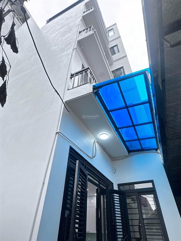 Cần bán nhà phố nguyễn đức thuận, gia lâm 40mx5 tầng. giá 6,3 tỷ. nhà mới, ô tô đỗ cửa