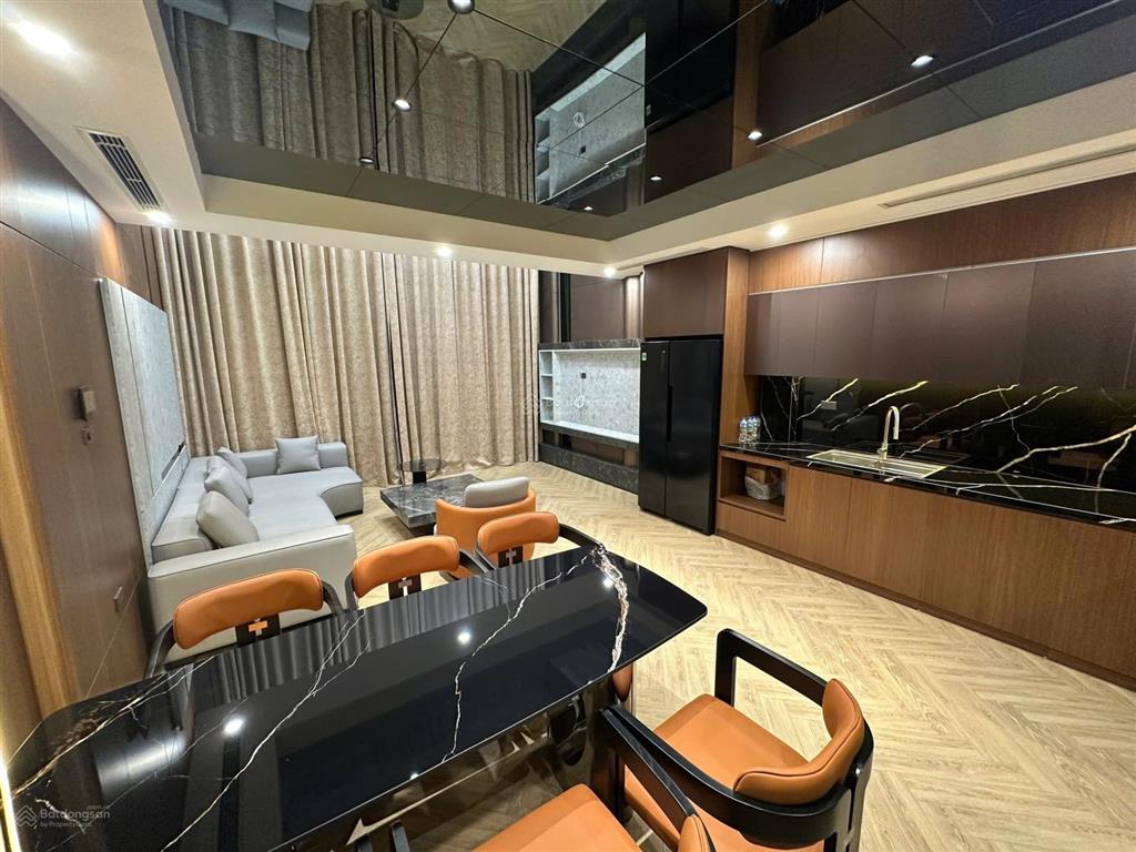 Bán nhà riêng tại phúc lợi, 9 tỷ, 60 m2, full nội thất, thang máy
