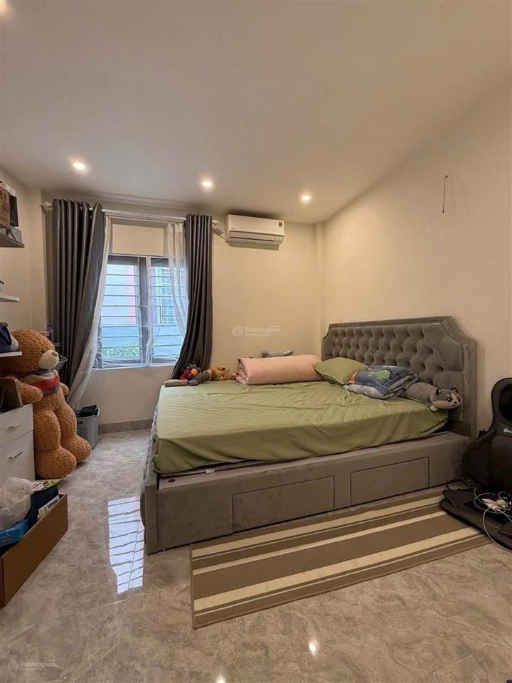 Bán nhà phố hoa lâm, long biên 47m2, giá 6,6 tỷ. nhà đẹp, hiếm,