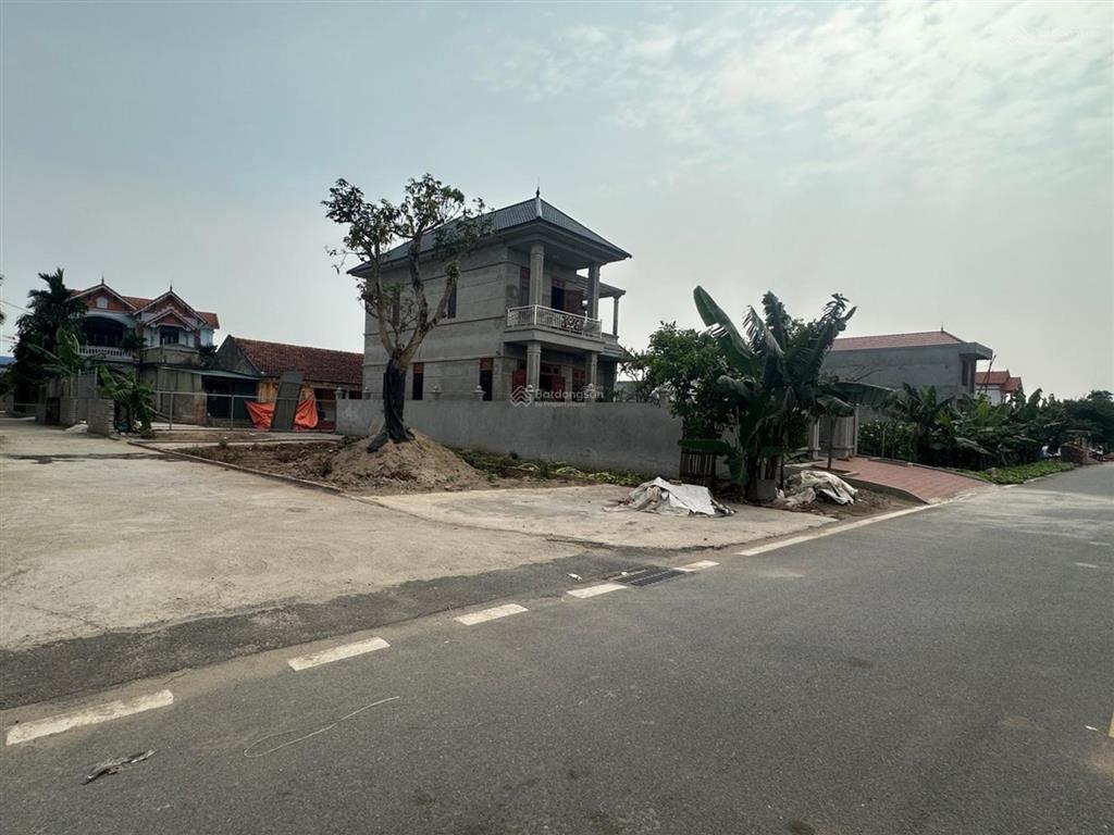 Bán đất tại thôn bãi sậy 2, tân dân, khoái châu 60m, mặt tiền 6m giá 2,45 tỷ