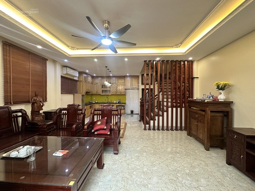 Bán gấp biệt thự sân vườn 100m2, 24 tỷ, hoàng như tiếp, p. bồ đề, q. long biên, hà nội