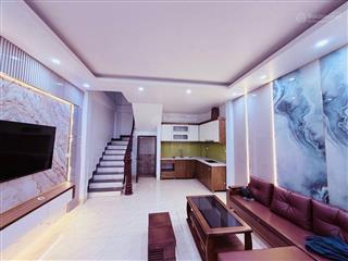 Bán nhà bồ đề, long biên 36m, 5 tầng giá 8.2 tỷ. ô tô, full nội thất, gần hồ