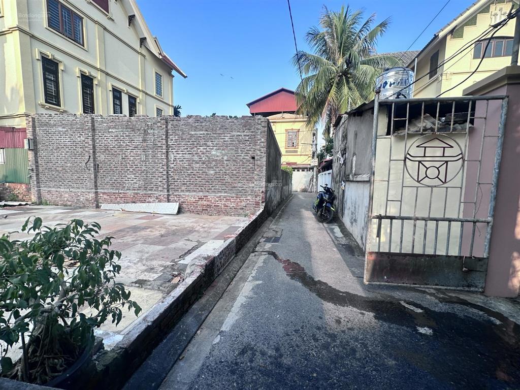 Bán đất tại ngọc động,bát tràng, gia lâm, 4,55 tỷ, 80m2, mặt tiền rộng, rất đẹp, gần vin oceanpark.