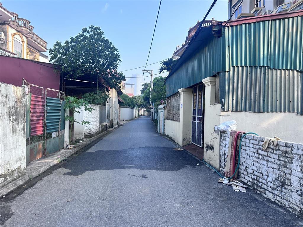 Bán đất tại ngọc động, xã bát tràng, huyện gia lâm, 4,1 tỷ, 55 m2, mặt ngõ ô tô, thông, kinh doanh
