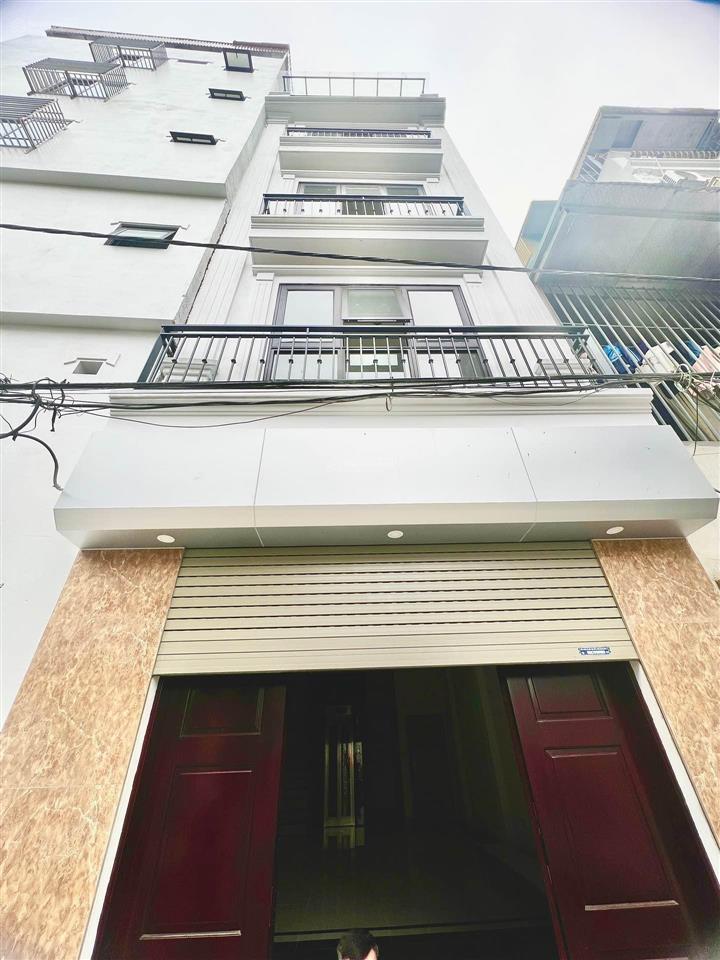 Bán nhà đàm quang trung, long biên 50m, 5 tầng, thang máy giá 11.9 tỷ. mặt ngõ thông, nhà mới đẹp