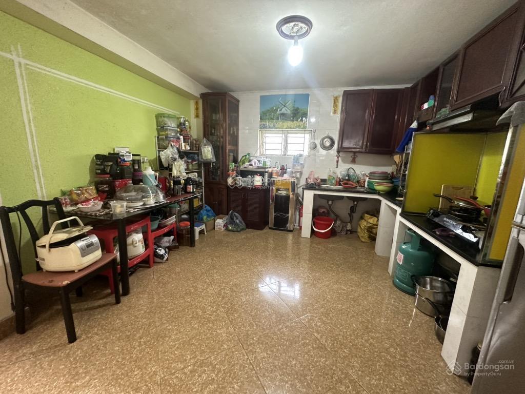 Bán nhà bát khối, long biên 60m2, 3 tầng, mặt tiền 4m giá 5,8 tỷ. nhà dân xây, diện tích rộng