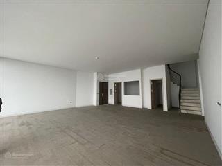 Bán cc mipec riverside, 30,7 tỷ, 327 m2, long biên, hà nội. căn penthouse diện tích rộng, hai tầng
