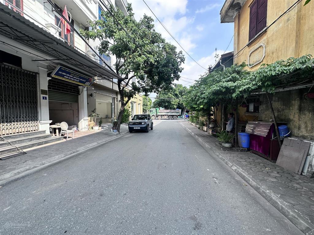 Cho thuê nhà tại kiêu kỵ, 12 triệu, 70 m2, 3 tầng, 7 phòng ngủ, vừa ở vừa kinh doanh. cho làm chdv.