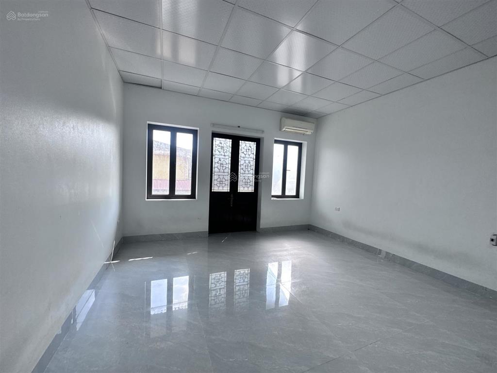 Cho thuê nhà tại kiêu kỵ, 12 triệu, 70 m2, 3 tầng, 7 phòng ngủ, vừa ở vừa kinh doanh. cho làm chdv.