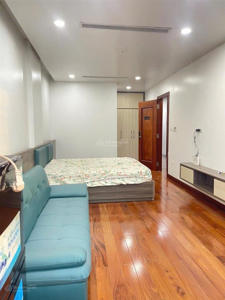 Cho thuê ccmn ngọc thụy, long biên 70m, 2pn, full nội thất giá 8 triệu