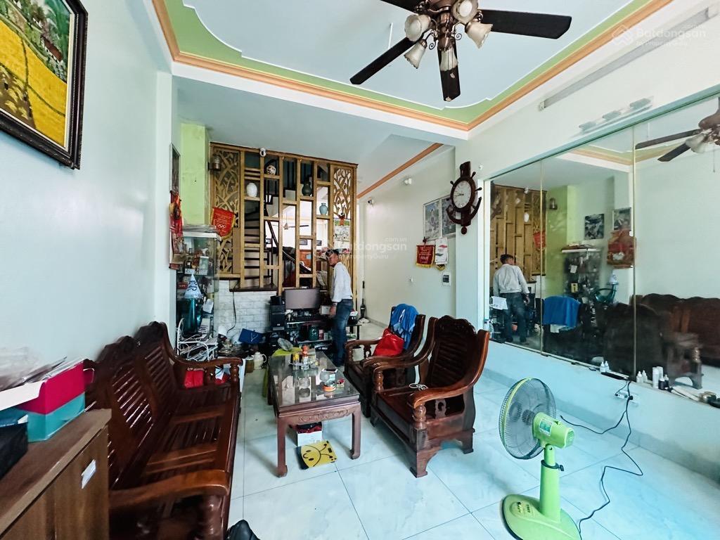 Bán nhà đa tốn, gia lâm 69m2, 3 tầng giá 6.4 tỷ. mặt ngõ thông ô tô, kinh doanh. bán đất tặng nhà