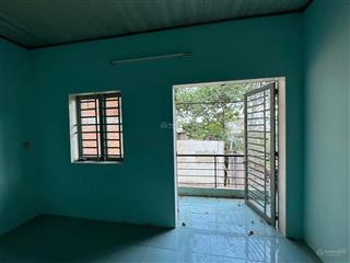 Bán căn nhà 1 trệt 1 lầu 100m2 gần sông sg cách ql13 chưa tới 1km  gần cầu phú long và sông sg