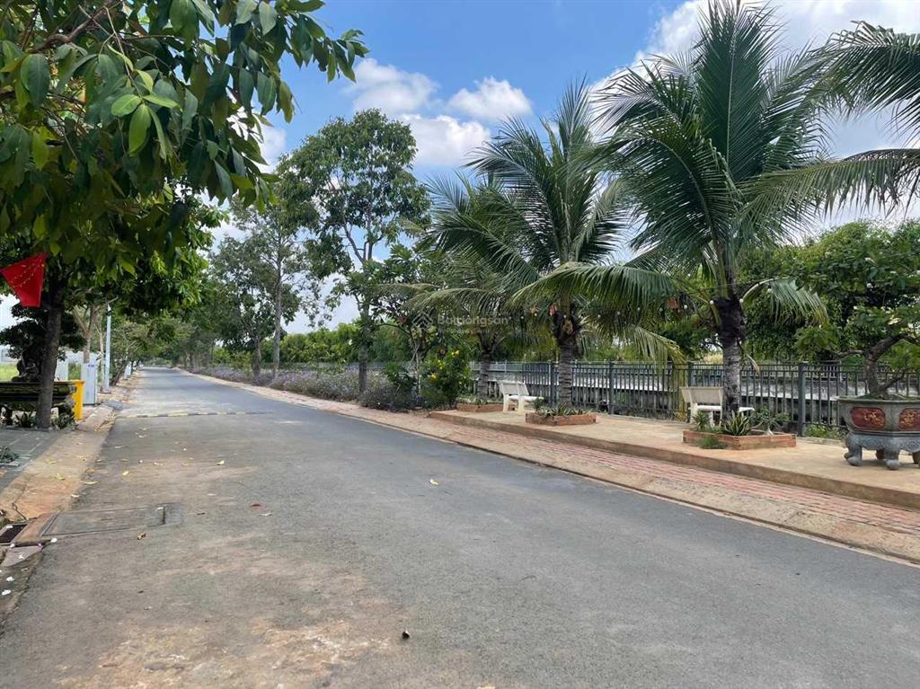Tôi cần bán 354,3m2 đất view gần sông thoáng mát đường nhựa 12m thông thẳng ra ngô chí quốc thủ đức