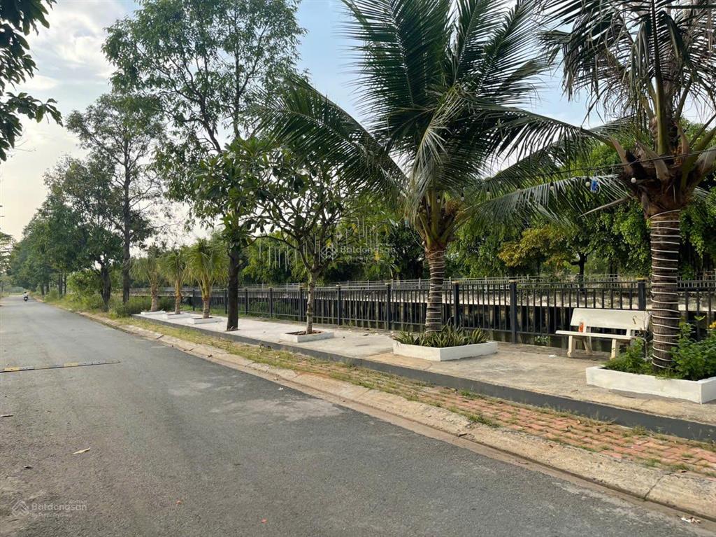 Cần vốn duy trì kinh doanh nên gia đình tôi bán lỗ miếng đất 220m2 xác bên ngô chí quốc  thủ đức