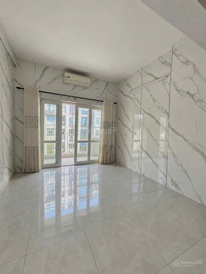 Chung cư âu cơ  liên chiểu 2pn tầng thấp cần bán với giá rẻ.  0968 678 ***
