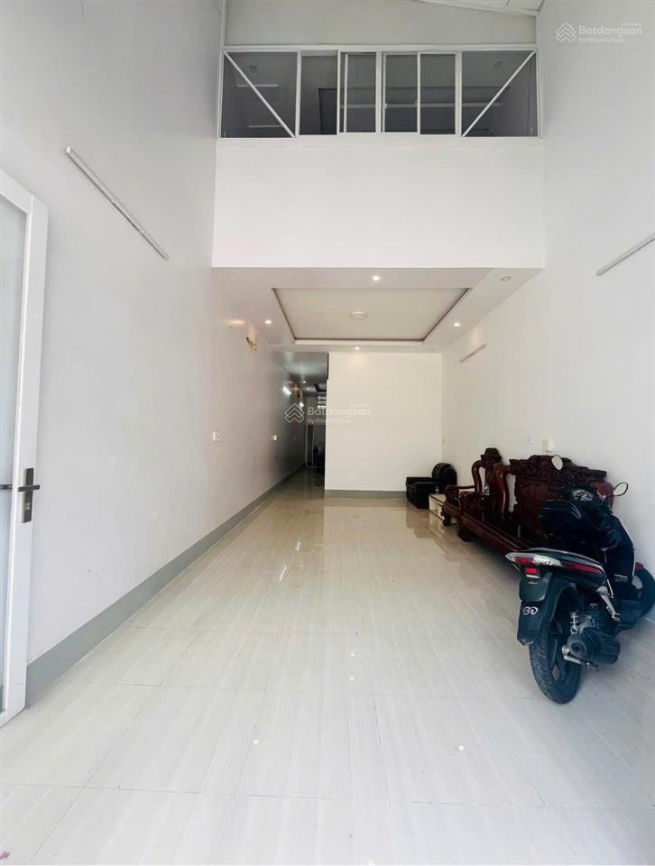 Nhà 9tr  2pn  trệt lửng  đầu kdc hưng phú  lộ 16m  vị trí đẹp  ko ngập