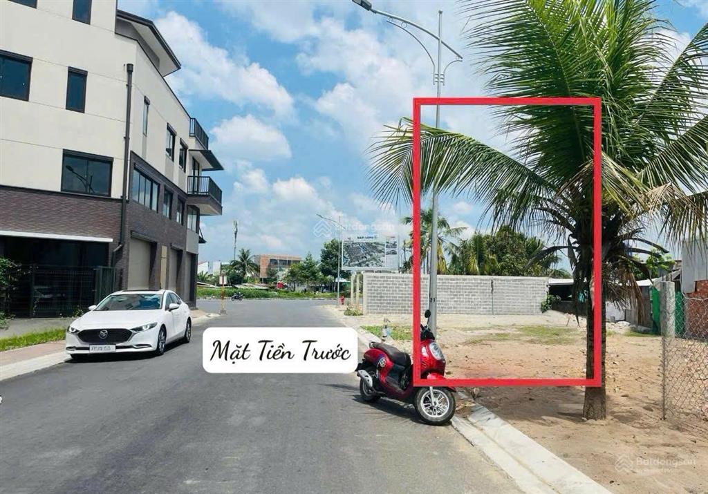 Nhà mặt tiền cho thuê 7,5tr  6,2x40m  2 mặt tiền  kdc nam long ii central lake  sân rộng