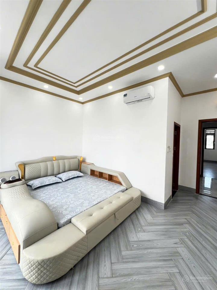 Nhà cho thuê mặt tiền kd 20tr  4pn  trệt 3 lầu  full nội thất  kdc văn hóa tây đô